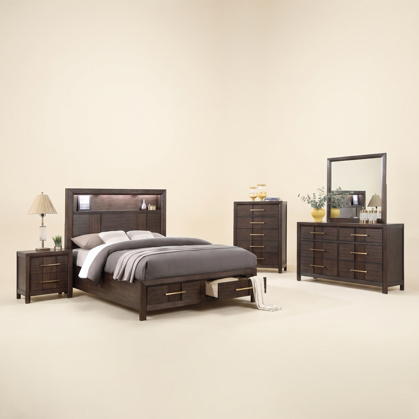 Kenzo Storage Bedroom Set