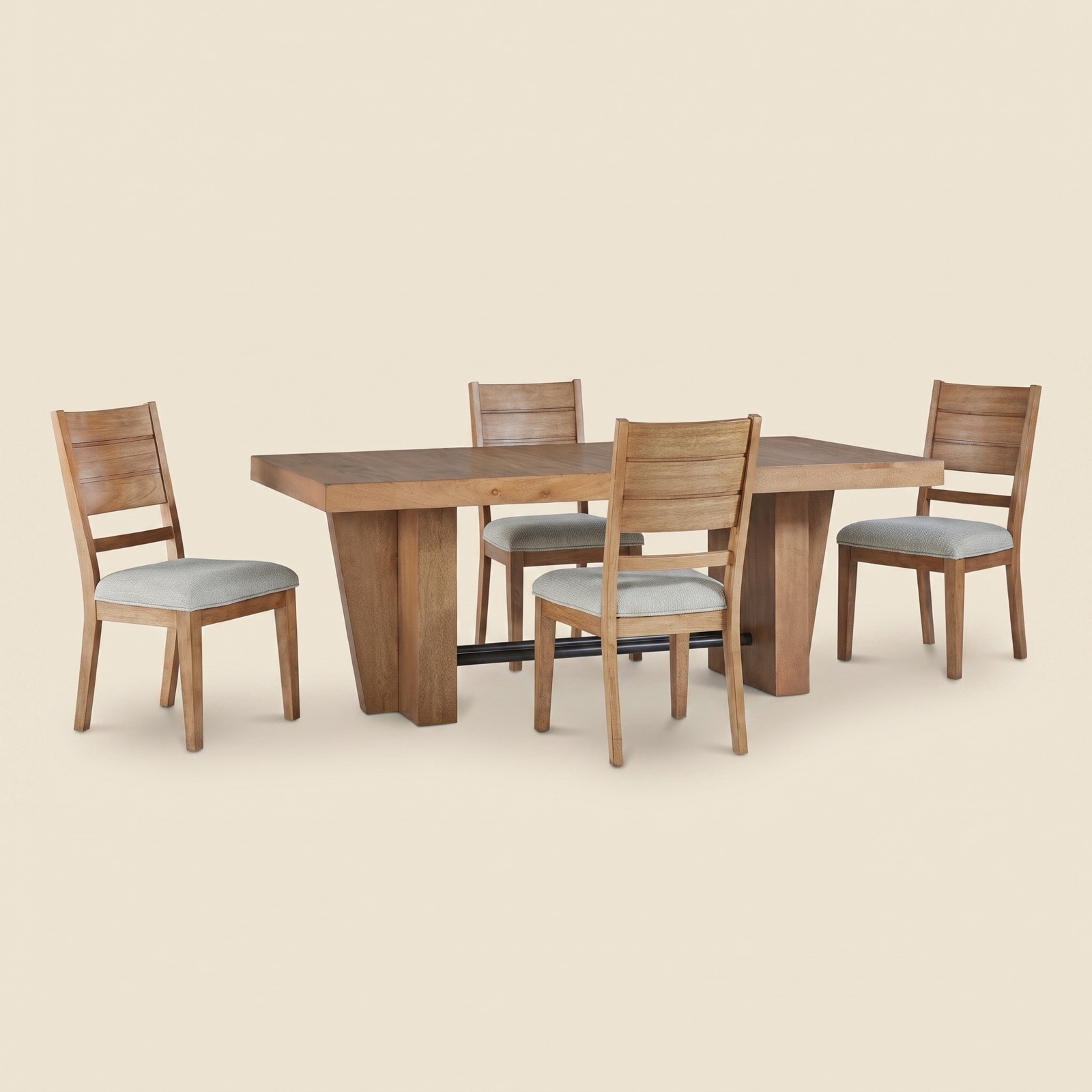 Kristiland Dining Set